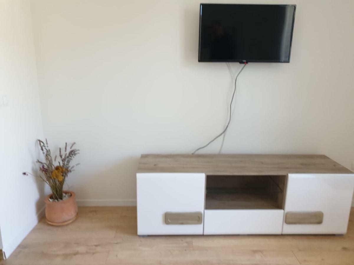Apartmani Miletic Jelsa  Kültér fotó